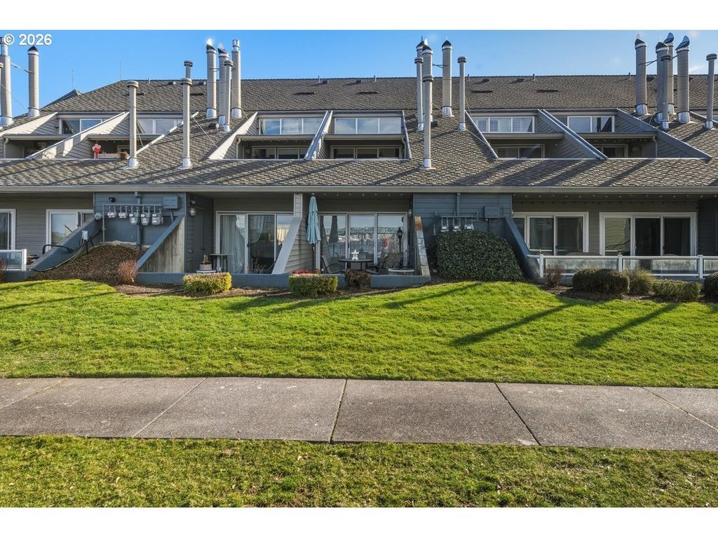 103 N Hayden Bay Dr 103, Portland