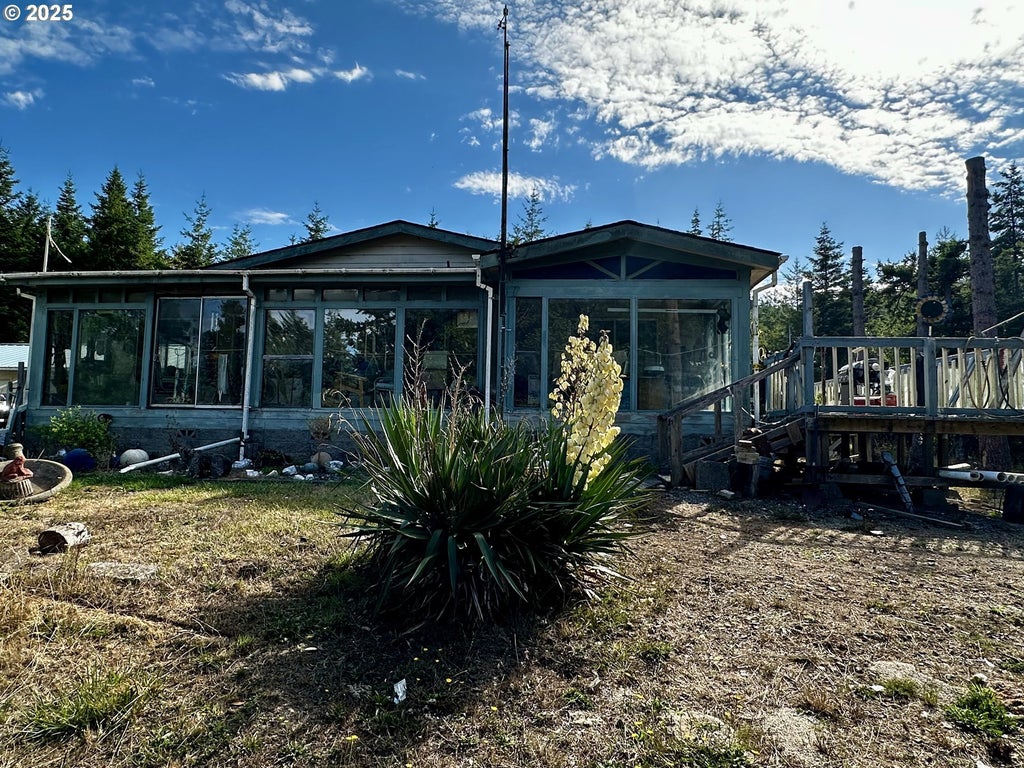 94515 Langlois Mountain Rd, Langlois