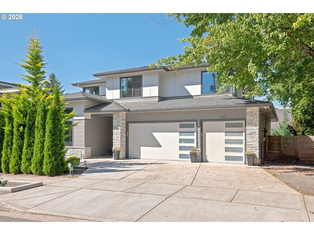 7385 Sw 77th Ave, Portland