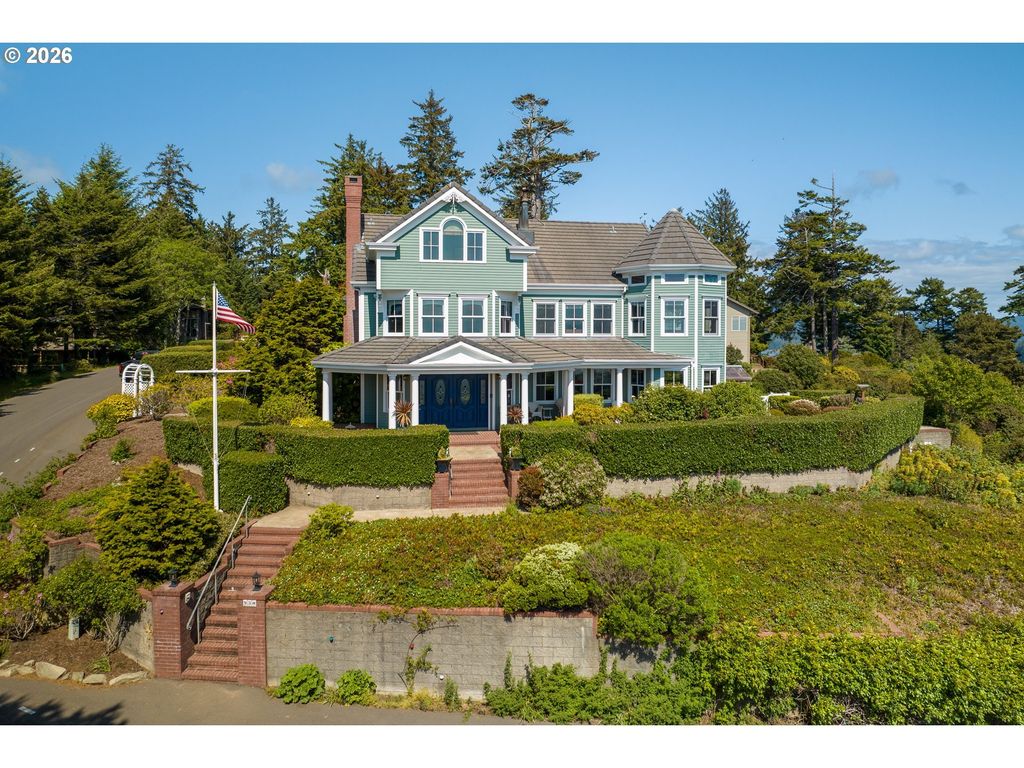 930 Nw Highland Dr, Waldport