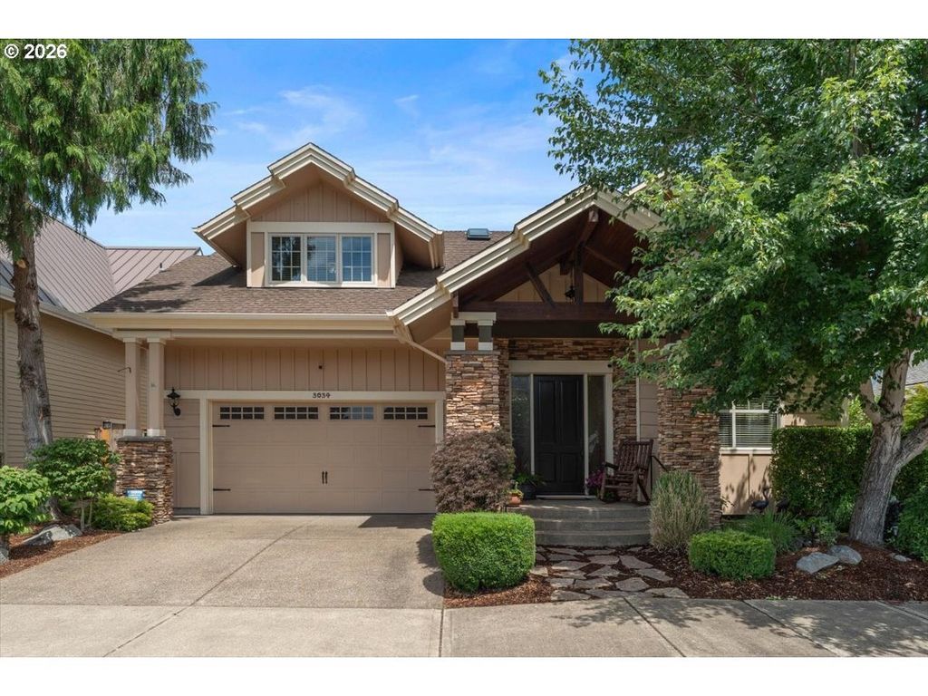 3034 N Holladay Dr, Cornelius