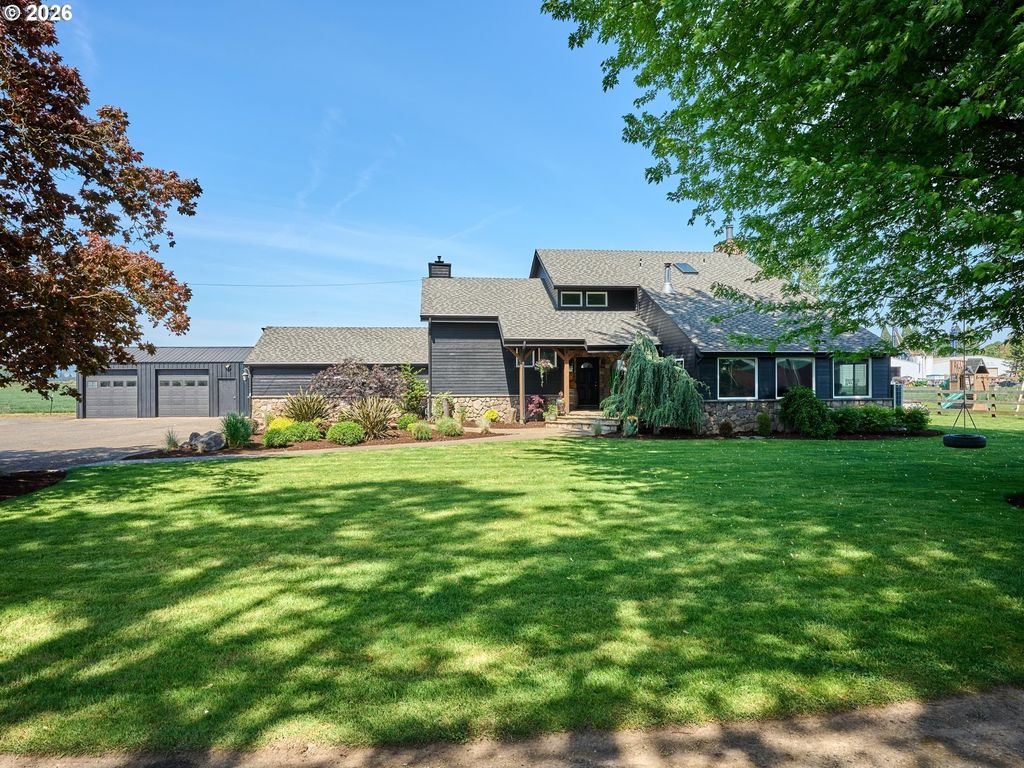 9293 Broadacres Rd Ne, Aurora