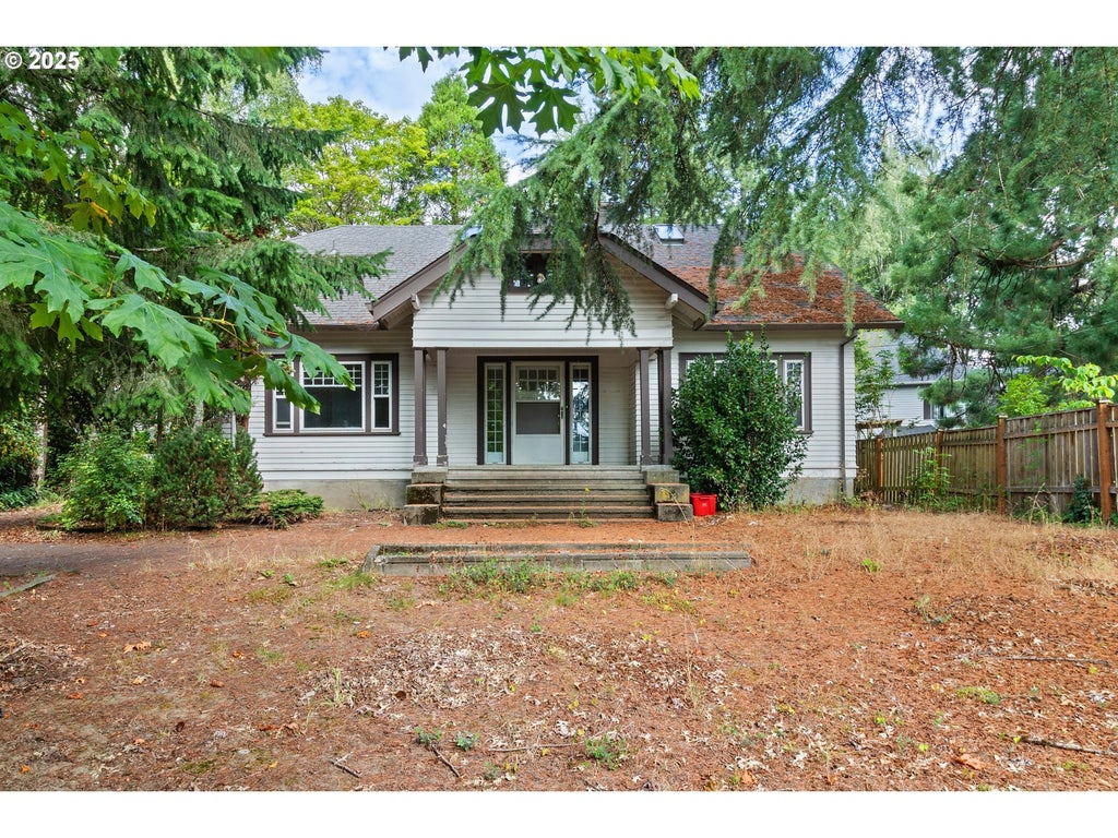5465 Sw Scholls Ferry Rd, Portland