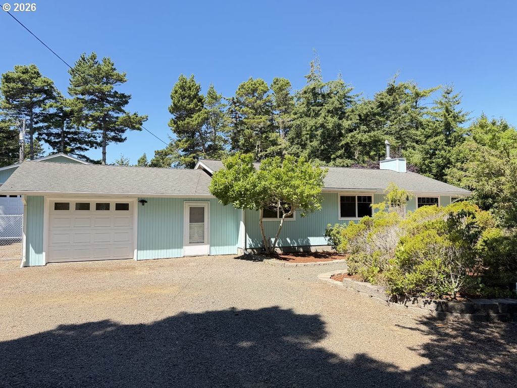 88076 Leeward Dr, Florence
