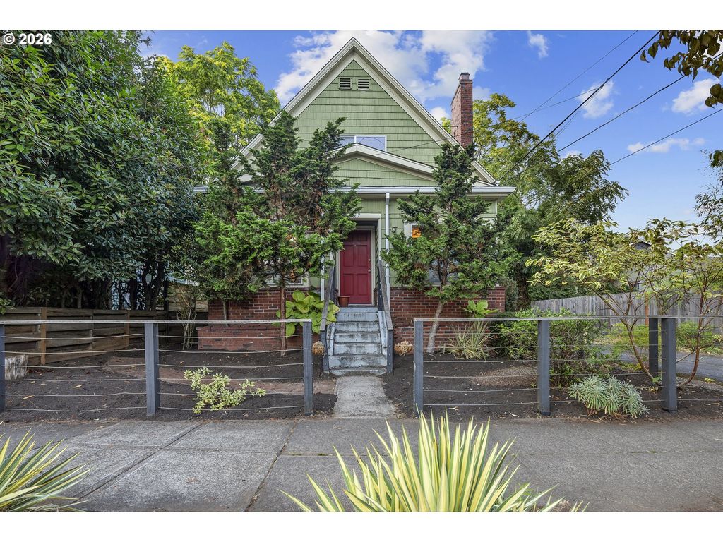 427 N Skidmore St, Portland