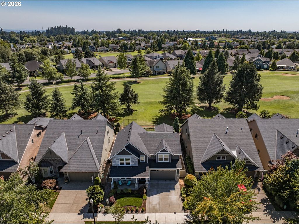 494 Troon Ave, Woodburn