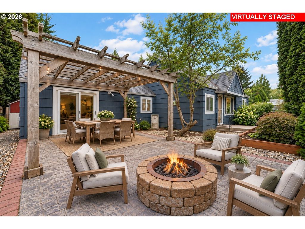 875 Se 66th Way, Hillsboro