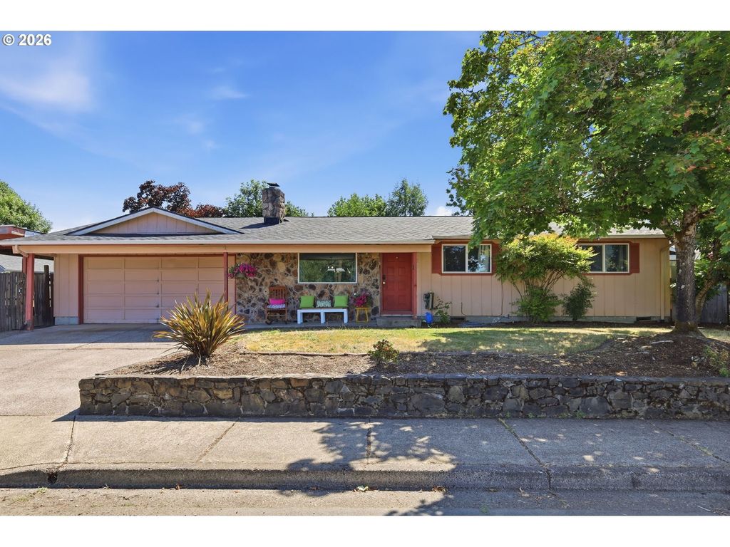277 71st Pl, Springfield
