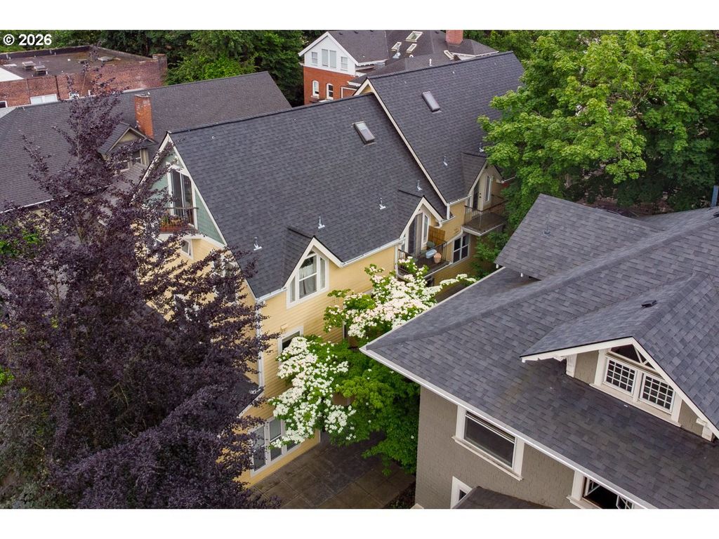 2372 Nw Glisan St 5, Portland