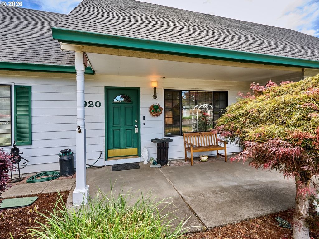 920 N Aspen Ct, Canby
