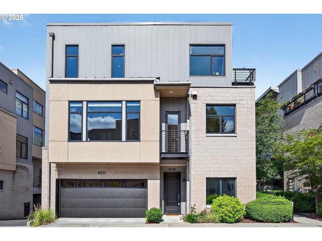 2144 Nw 16th Ave, Portland