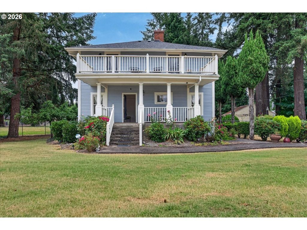 935 Springhill Dr, Albany