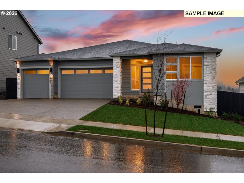 16132 Serres Farms Way, Oregon City