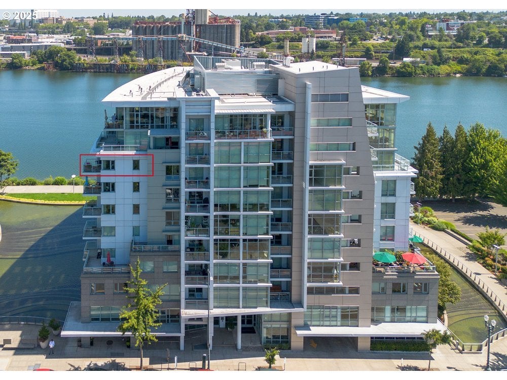 1260 Nw Naito Pkwy 807b, Portland