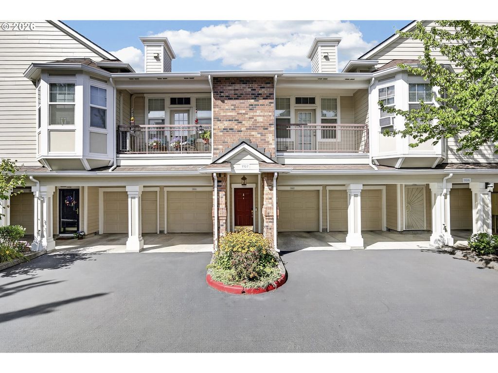 1175 Ne 64th Ln 1107, Hillsboro