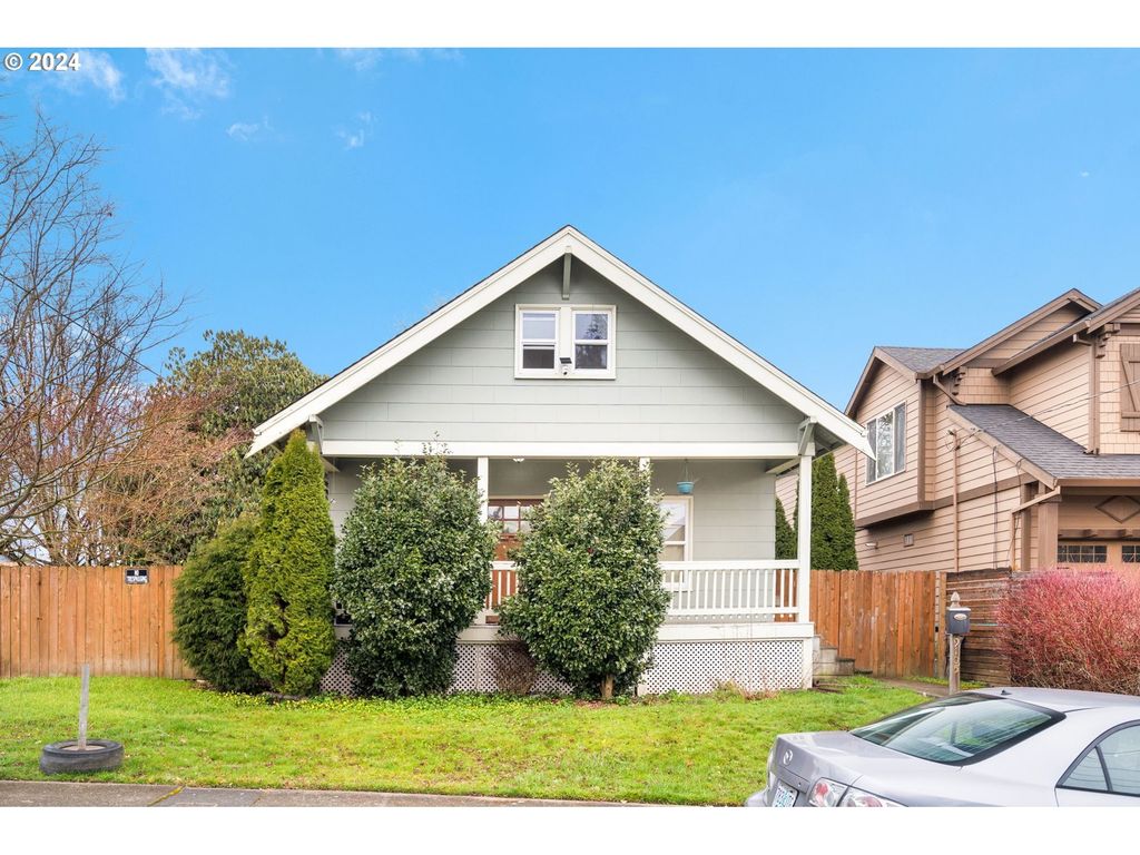 9105 N Seward Ave, Portland