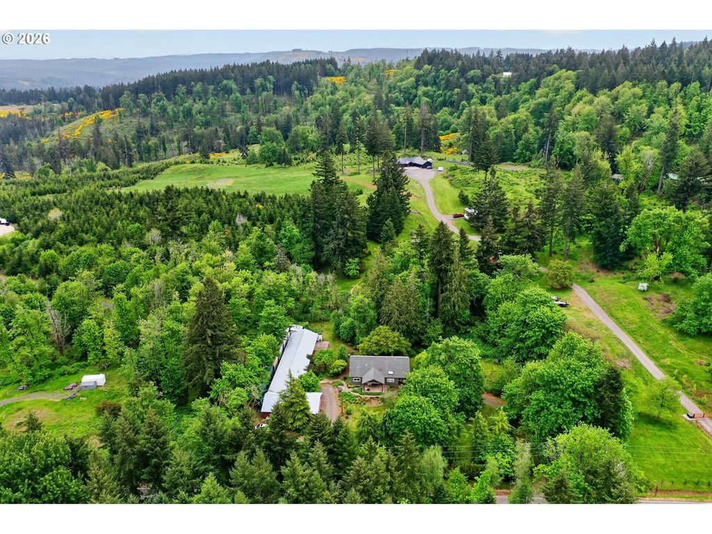 5714 Crooked Finger Rd Ne, Scotts Mills
