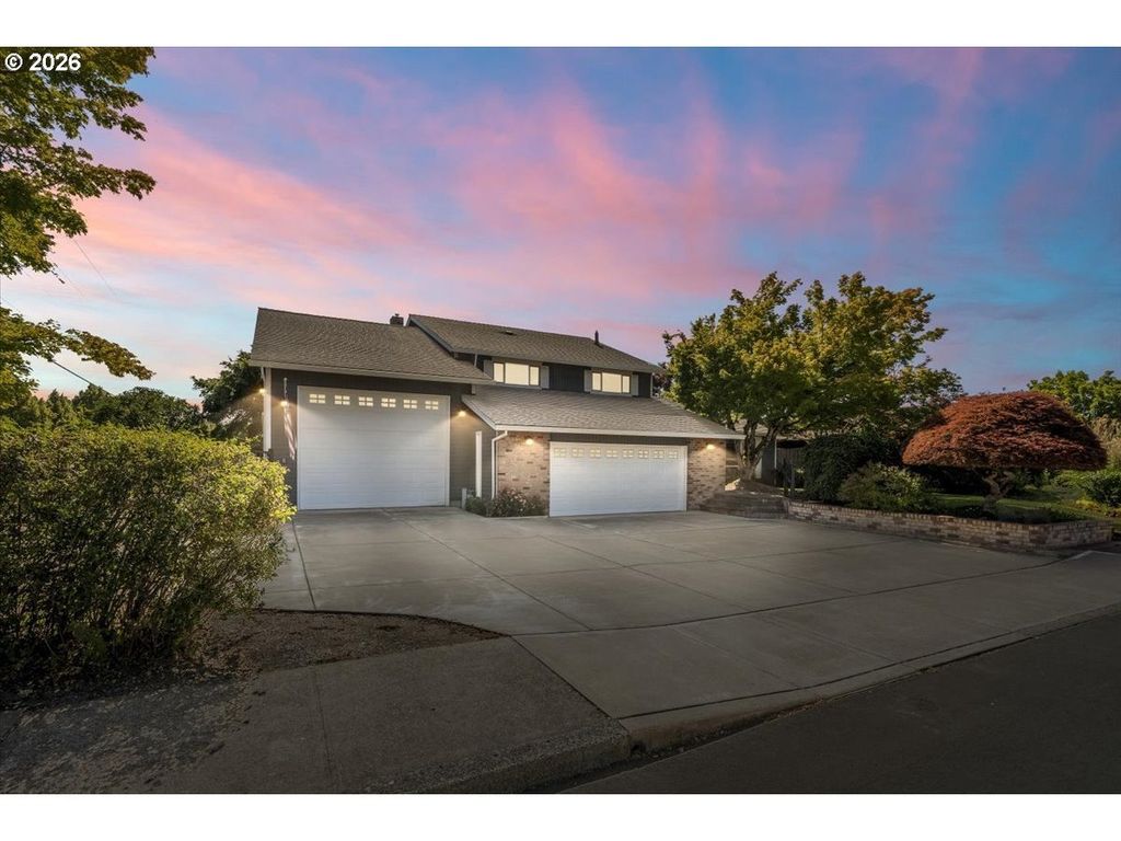 542 Ne 14th Ave, Hillsboro