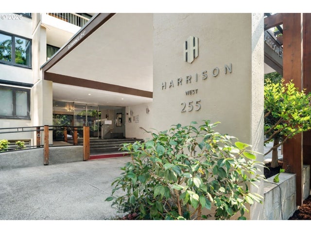 255 Sw Harrison St 14b, Portland