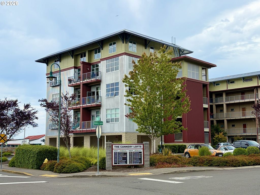3930 Abbey Ln 301a, Astoria