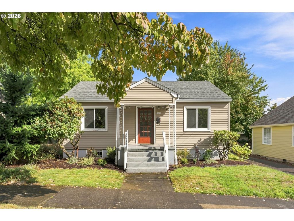 2015 Se Sherrett St, Portland