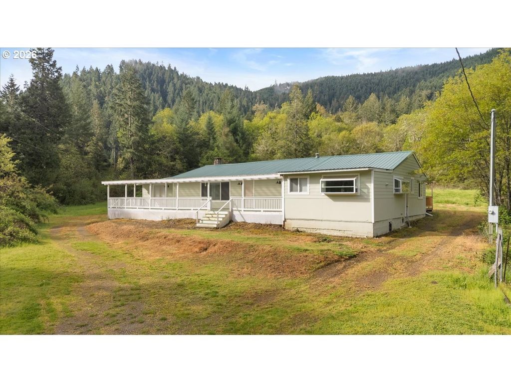 181 Oak Hollow Ln, Riddle
