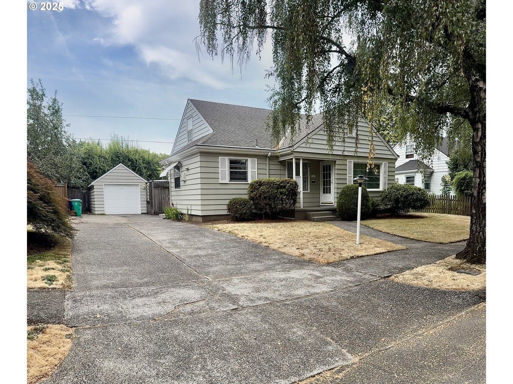 7067 N University Ave, Portland