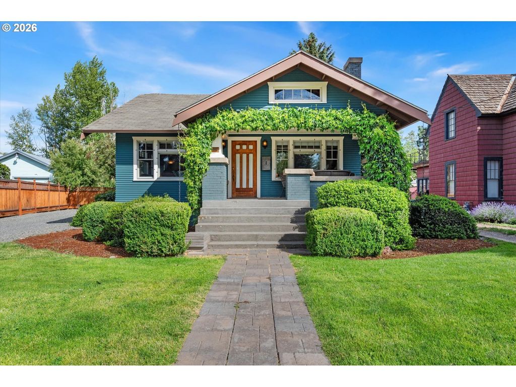 1250 Dewey Ave, Baker City