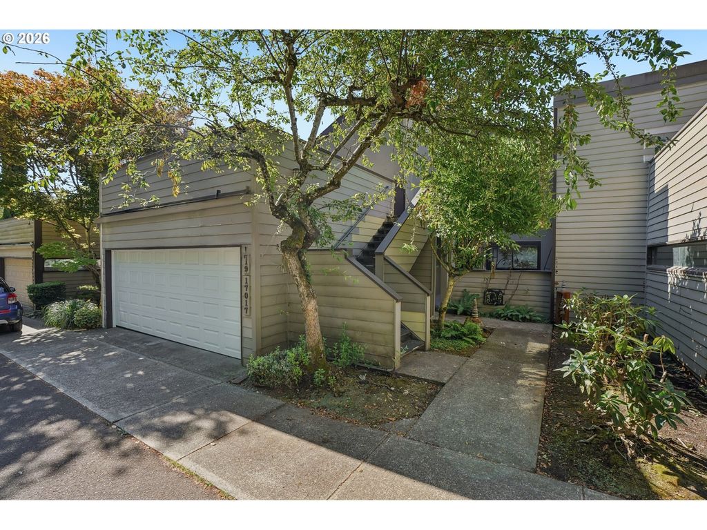 17019 Sw Versailles Ln, Portland