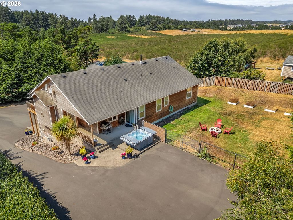 88864 Blue Heron Rd, Gearhart