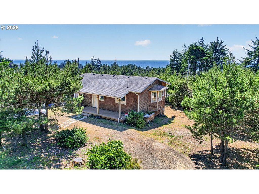 1902 Nw Cedar Crest Pl, Waldport