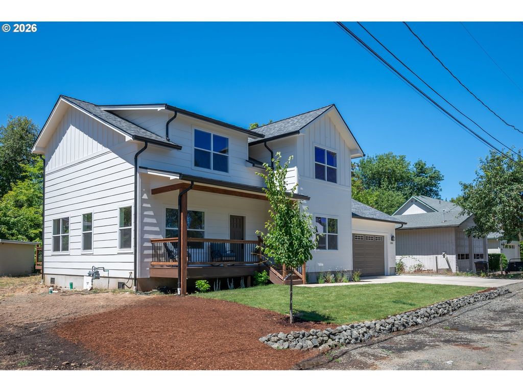 1306 Nw Whipple Ave, Roseburg