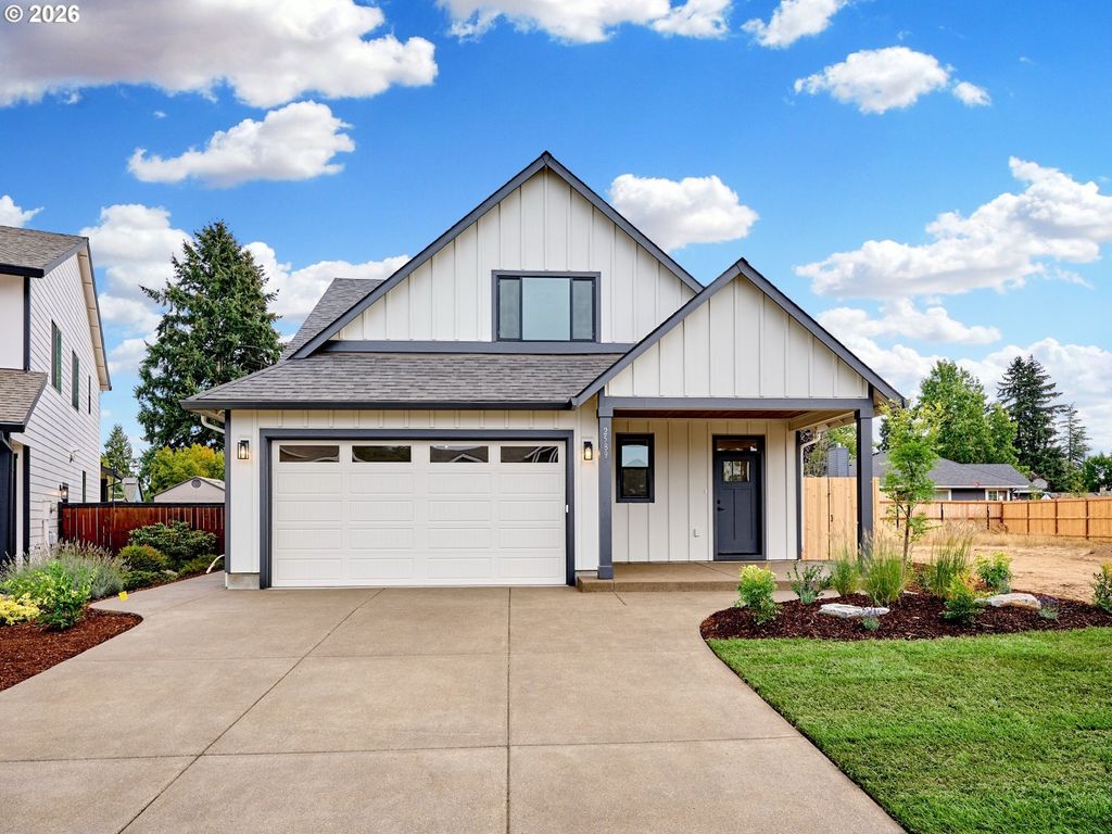 2589 N Lydia Loop, Hubbard
