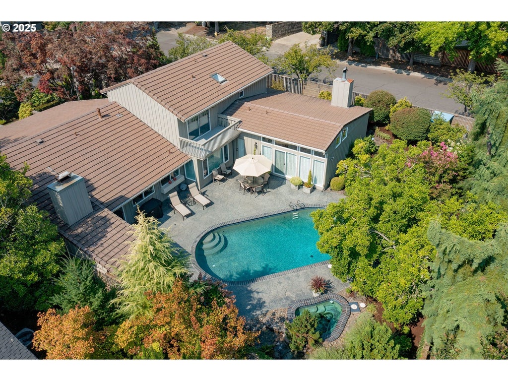 11330 Sw Lynnvale Dr, Portland