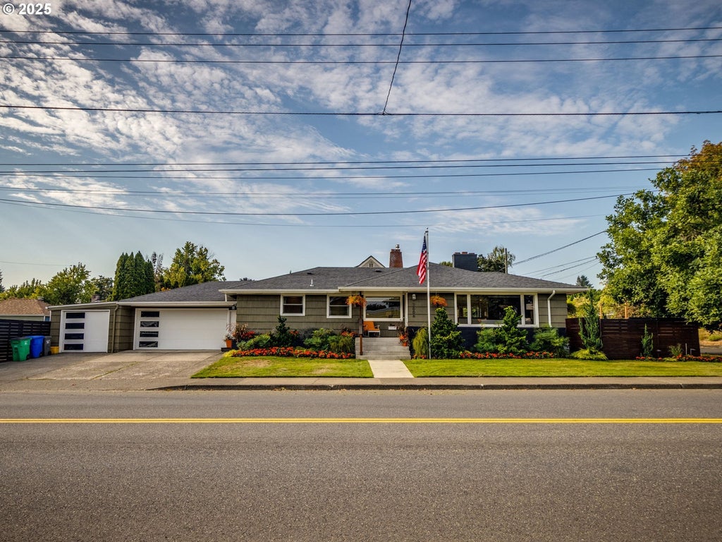 7006 Ne Prescott St, Portland