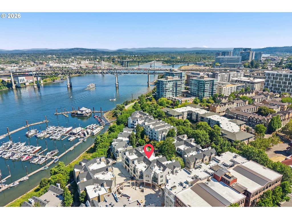 1710 S Harbor Way 401, Portland