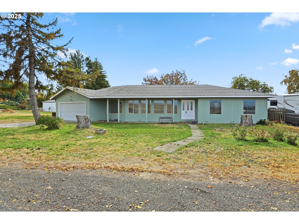 512 Yates St, Wasco