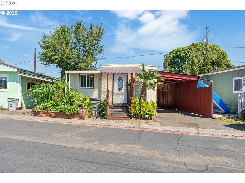 8951 Se Fuller Rd 7, Happy Valley