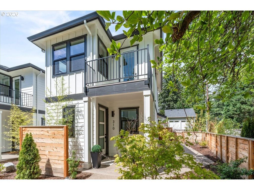310 G Ave 5, Lake Oswego