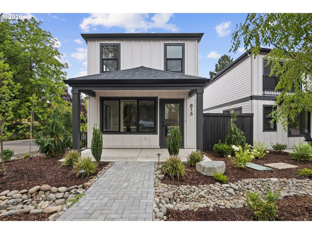 815 3rd St, Lake Oswego