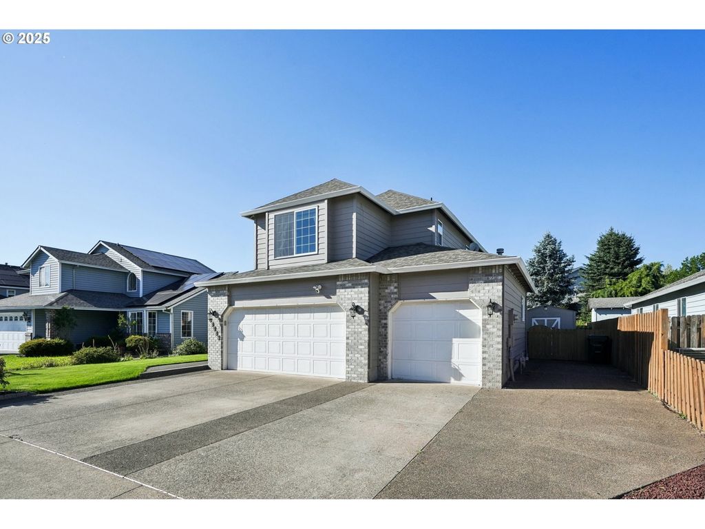 21937 Ne Mason St, Fairview