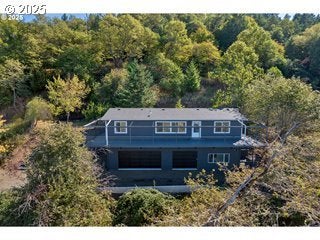 2545 W Military Ave, Roseburg