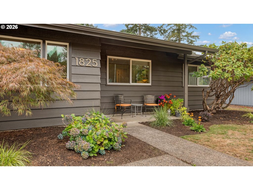1825 Sw Glenview Ave, Portland