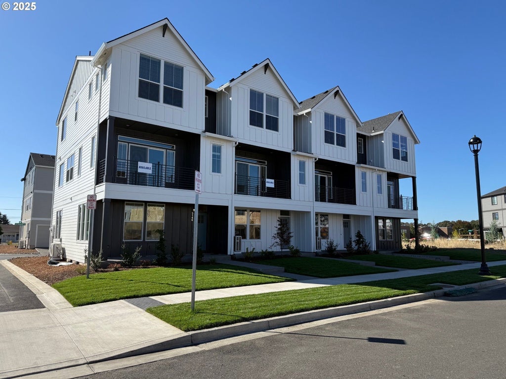 5138 Se Thornapple St, Hillsboro