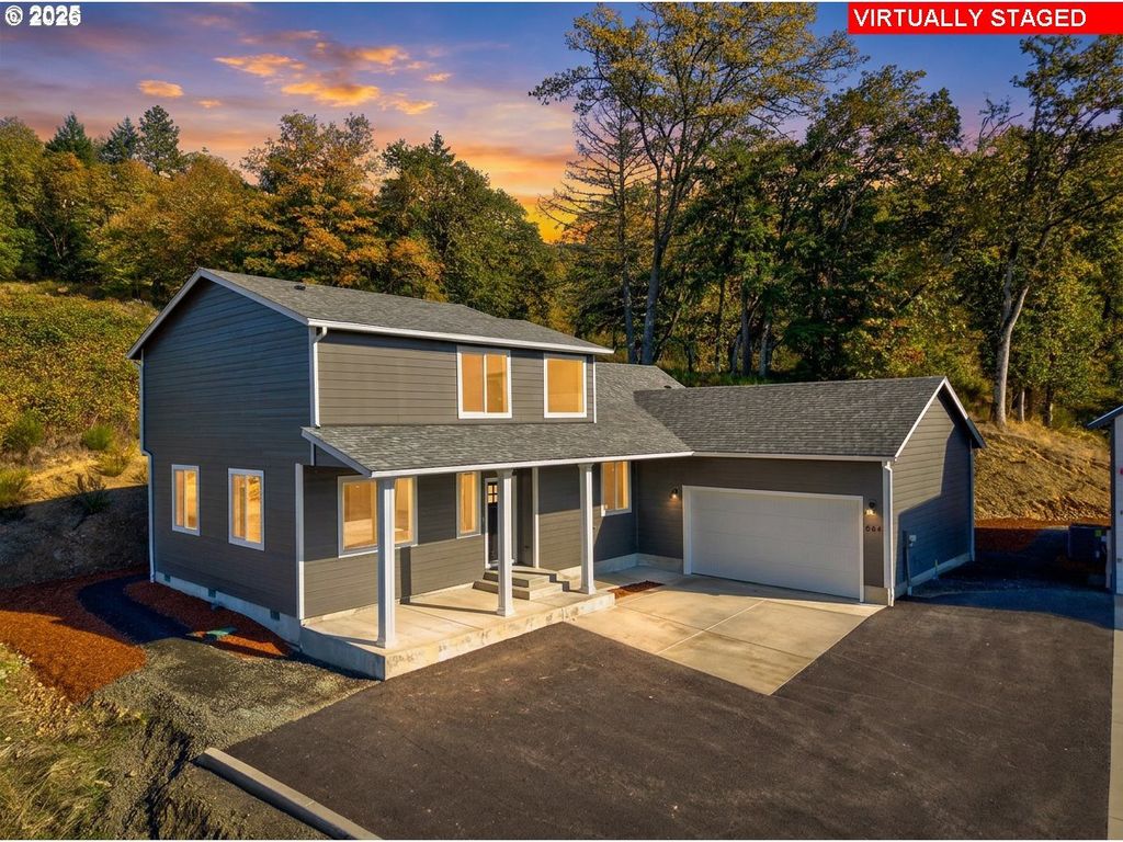 664 Brooks Loop, Sutherlin