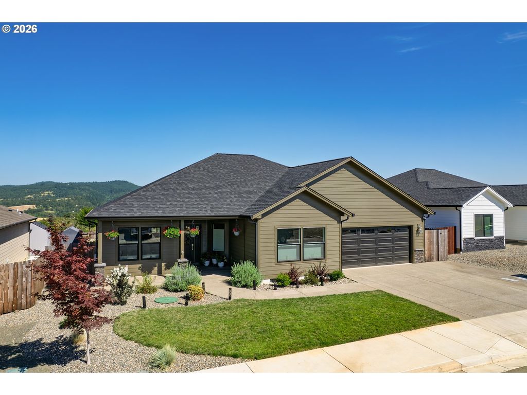 857 Durham Ave, Sutherlin