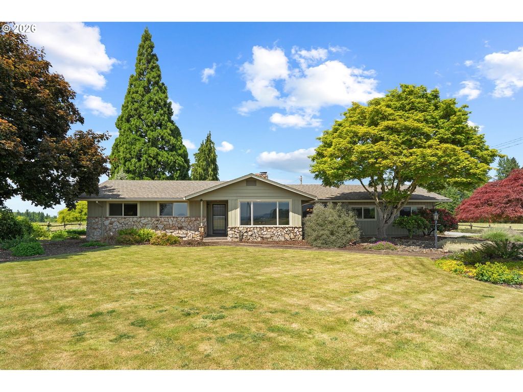 9931 S Highway 211, Canby