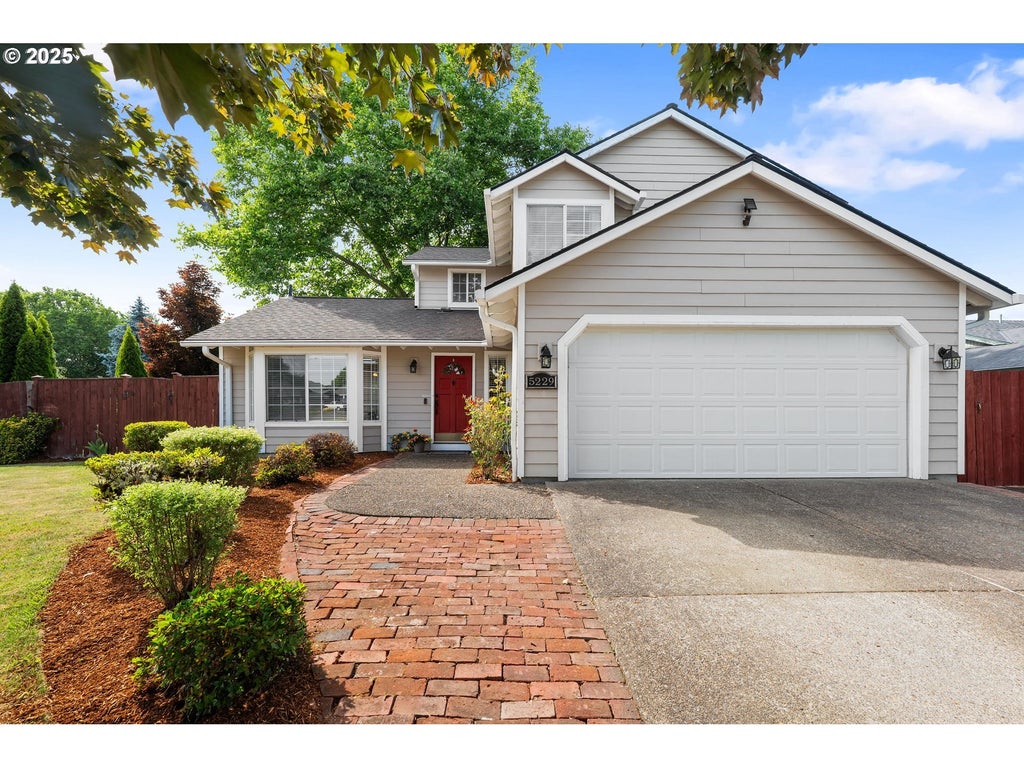 5229 Ne Stanchion Ct, Hillsboro