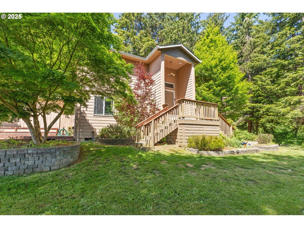 579 S Schooner Creek Rd, Lincoln City