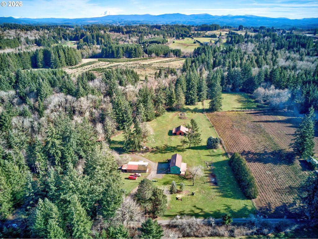 33318 Se Funny Farm Rd, Estacada